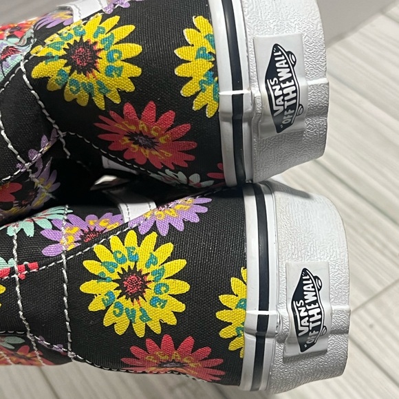 Vans Sk8 Hi Peace Floral Womens shoes 8. New, never worn, no box.or laces - Picture 9 of 10